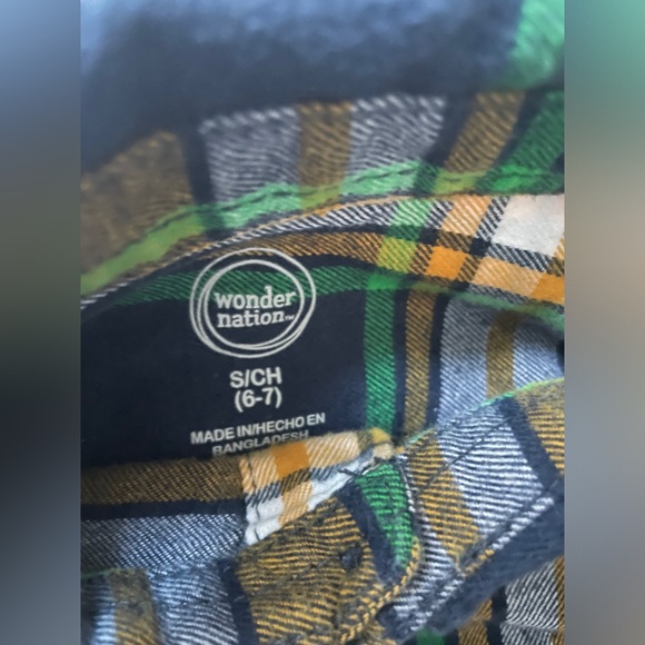 Boys 6/7 Bundle - Phillies Hoodie, Cotton Flannel, Navy Tee, Shorts, Pull Pants - Picture 10 of 16